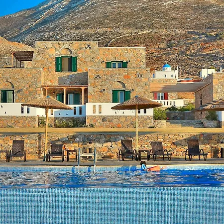 Aqua Petra Hotel