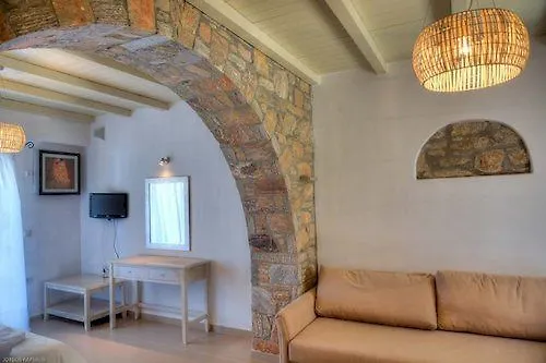 Aqua Petra Hotel Agios Pavlos (Amorgos)